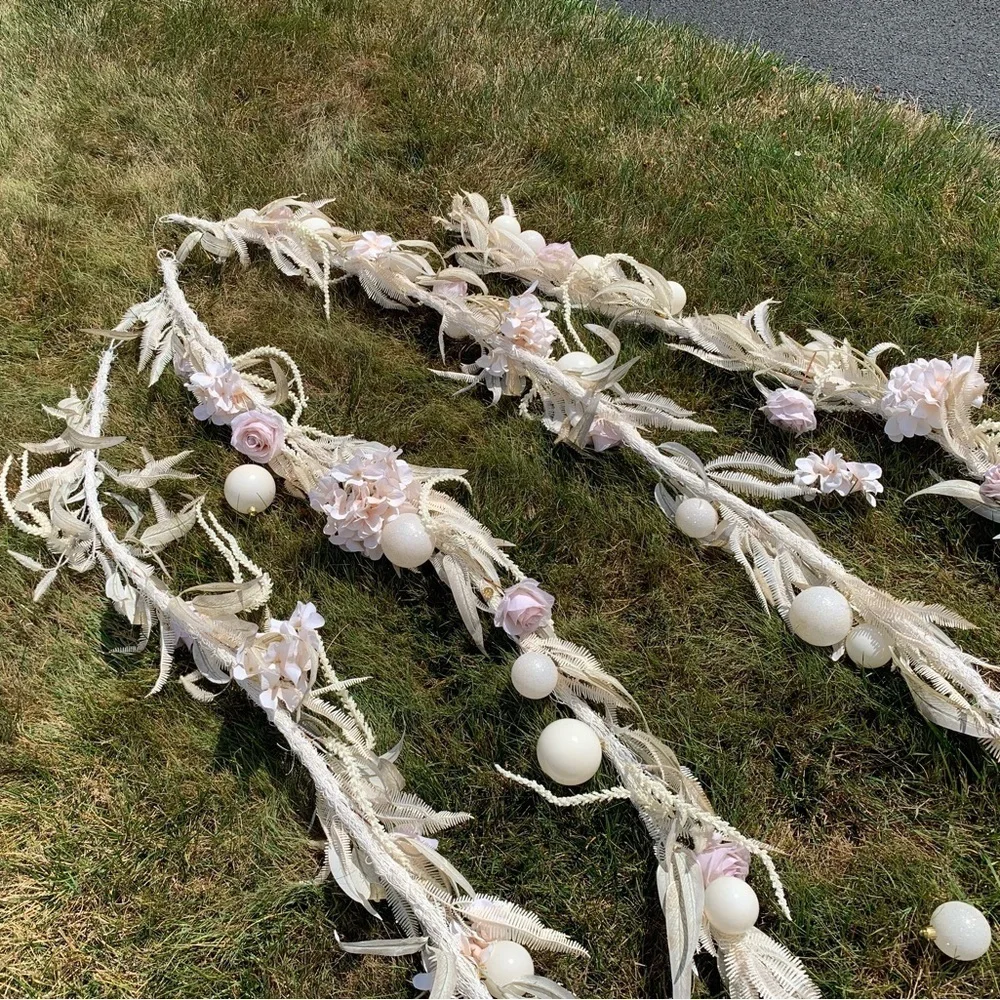 Romantic Garland With Ornaments and Faux Florals